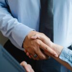 Claves para negociar con aseguradoras de accidentes laborales